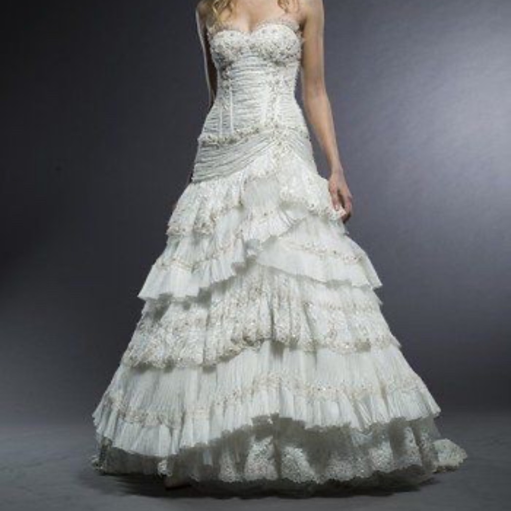 Michelle Roth Marina Wedding Dress - Picture 2 of 2